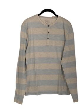 💁🏻‍♂️GUESS Men's Striped Blue and Cream Henley Shirt💁🏻‍♂️